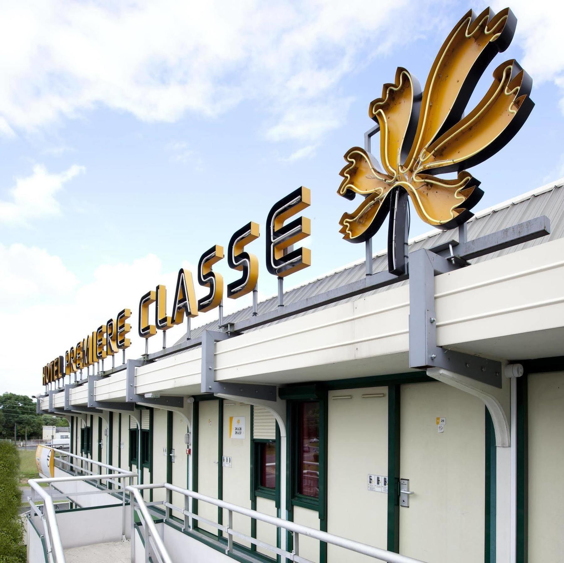 Premiere Classe Melun Senart Vert-Saint-Denis Ngoại thất bức ảnh