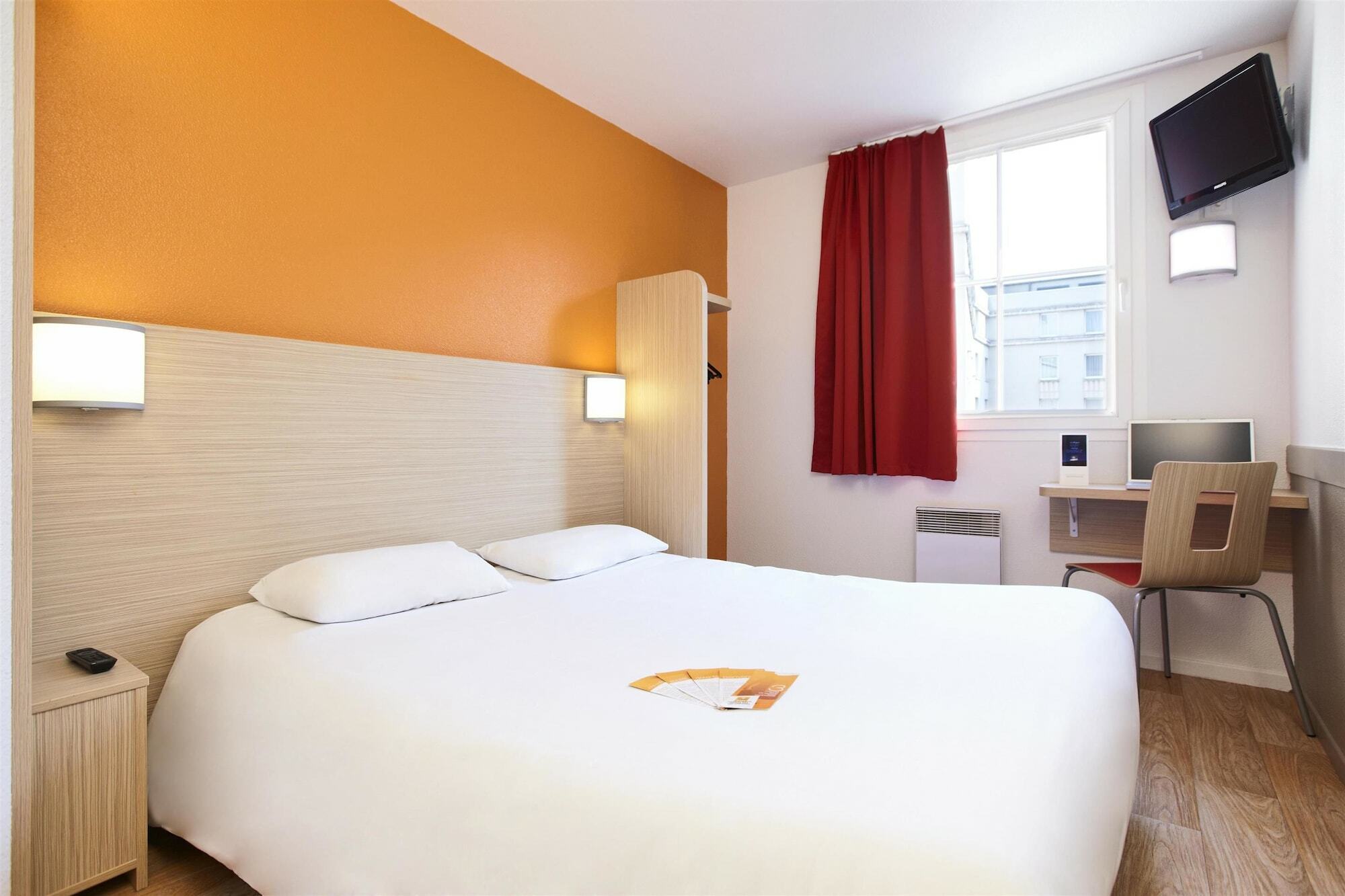 Premiere Classe Melun Senart Vert-Saint-Denis Ngoại thất bức ảnh